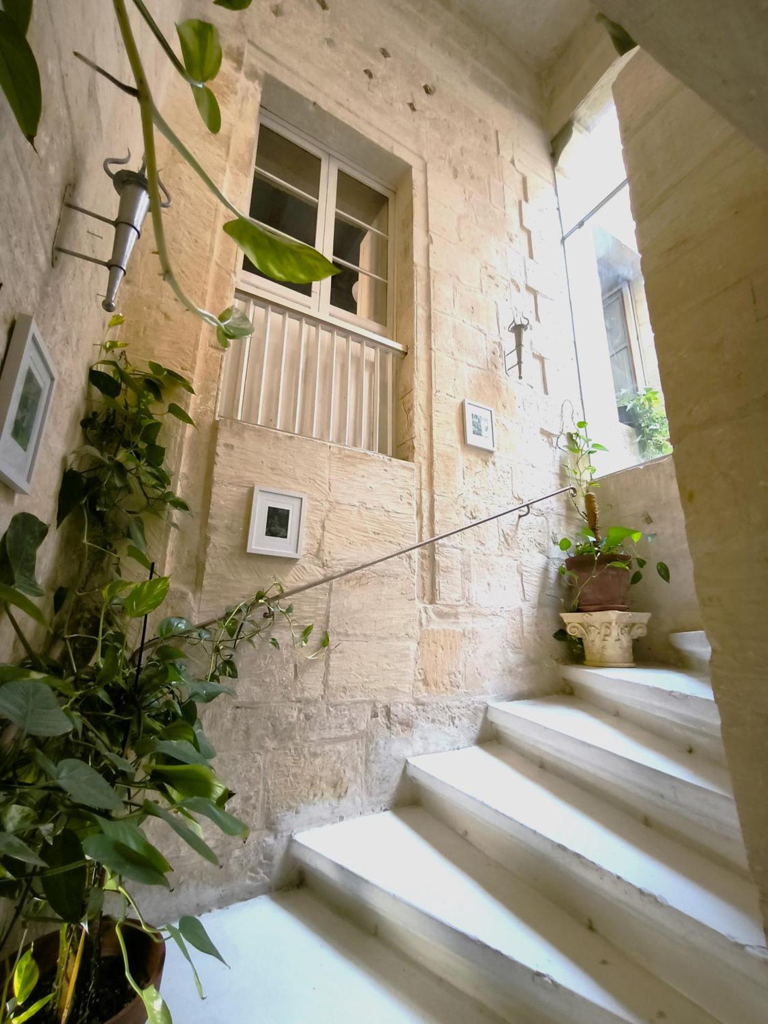 Stunning Valletta 3 Bedroom Town House מראה חיצוני תמונה