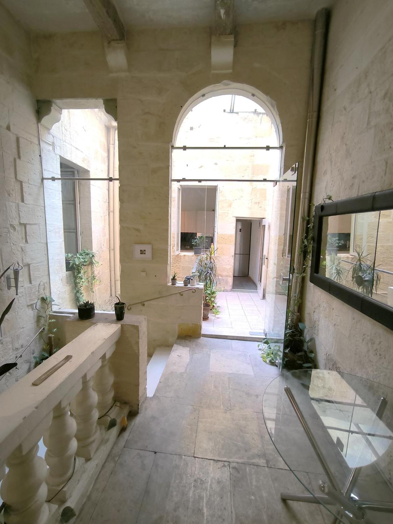 Stunning Valletta 3 Bedroom Town House מראה חיצוני תמונה